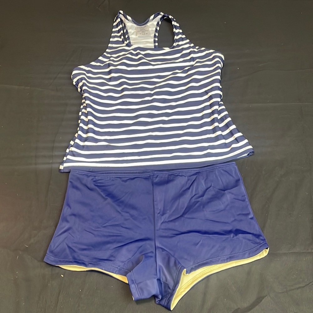 Lands’ End tankini